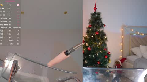 Shynie online show from 12/20/24, 12:05