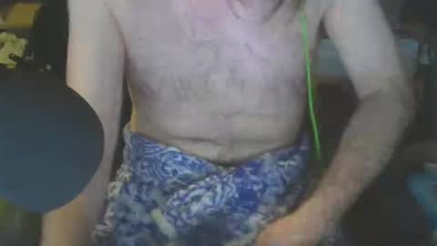 lovebird71 online show from 11/22/25, 03:27