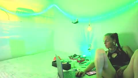 lovecandycunt143 online show from 09/09/25, 09:31