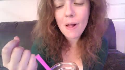 Snapshot of loveconnie chatting on 09/17/25, 03:19 Connie Rae online show from 09/17/25, 03:19