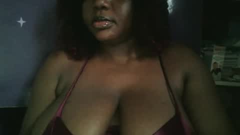 mila online show from 04/18/26, 04:55