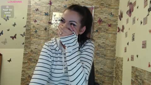 mary online show from 01/12/25, 03:46