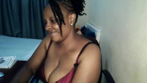 loveedee4 online show from 04/15/26, 10:32