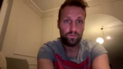 lovefuesse online show from 11/12/25, 04:18