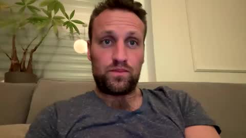 lovefuesse online show from 03/07/26, 08:06