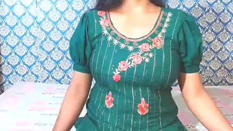 Divya online show from 04/09/26, 12:54