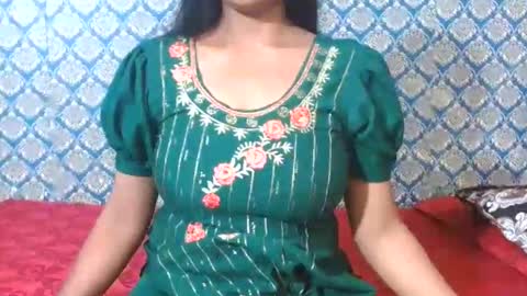 Divya online show from 04/15/26, 08:32