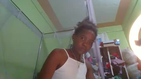 lovegal335 online show from 11/29/25, 06:44