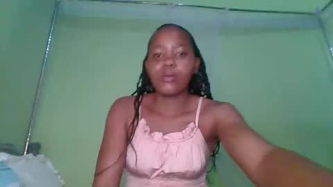 lovegal335 online show from 04/02/26, 10:02