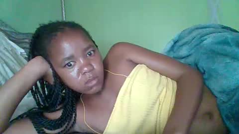 lovegal335 online show from 04/15/26, 08:10