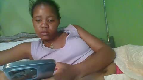 Snapshot of lovegal335 chatting on 04/28/26, 07:24 lovegal335 online show from 04/28/26, 07:24