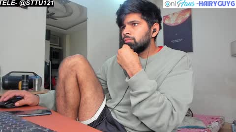 Snapshot of lovehairyindian chatting on 12/08/24, 07:11 Indian hairy online show from 12/08/24, 07:11