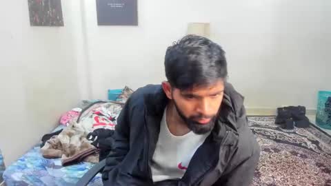 Snapshot of lovehairyindian chatting on 01/20/25, 12:07 Indian hairy online show from 01/20/25, 12:07