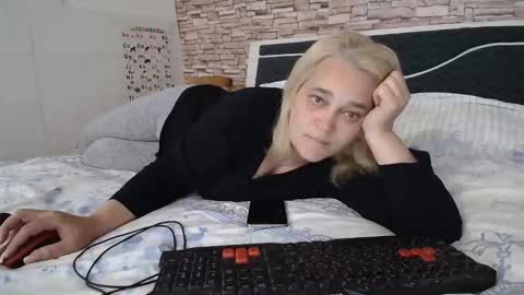 heaven online show from 04/26/26, 01:20