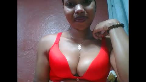 loveinlife750427 online show from 10/04/25, 06:22