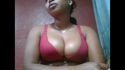 loveinlife750427 online show from 10/23/25, 05:40