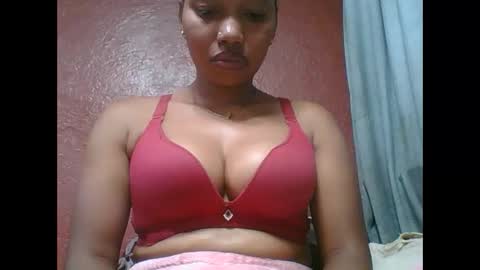 loveinlife750427 online show from 11/16/25, 04:40