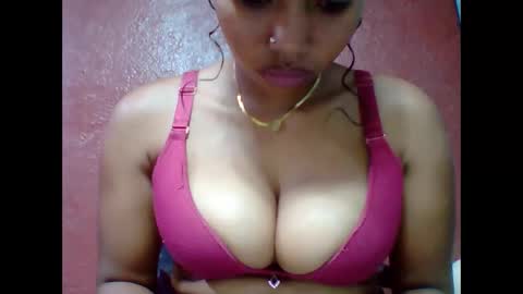 loveinlife750427 online show from 12/04/25, 06:12