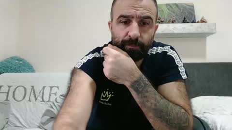 Snapshot of loveivat80 chatting on 12/28/24, 07:33 loveivat80 online show from 12/28/24, 07:33