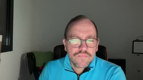 Snapshot of lovelick007 chatting on 01/03/25, 12:30 lovelick007 online show from 01/03/25, 12:30