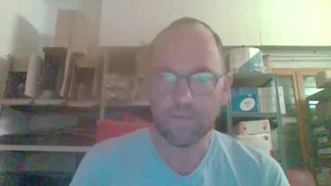 Snapshot of lovelick007 chatting on 09/24/25, 01:03 lovelick007 online show from 09/24/25, 01:03