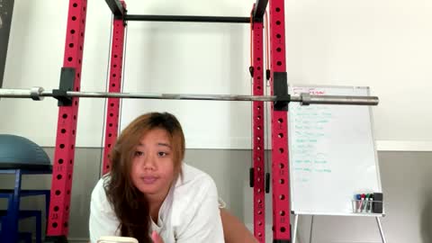 Love online show from 10/04/25, 07:12