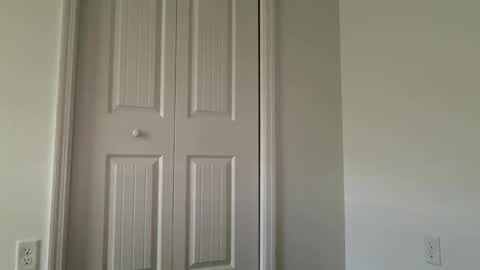 Love online show from 11/17/25, 03:29