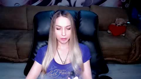 private open online show from 10/25/25, 02:24