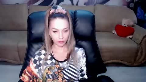 private open online show from 06/28/26, 01:17