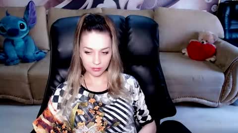private open online show from 07/15/26, 11:26