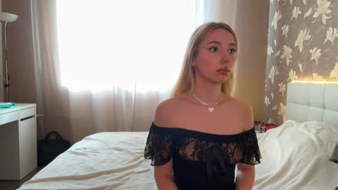 LoveLusik online show from 02/26/25, 09:21