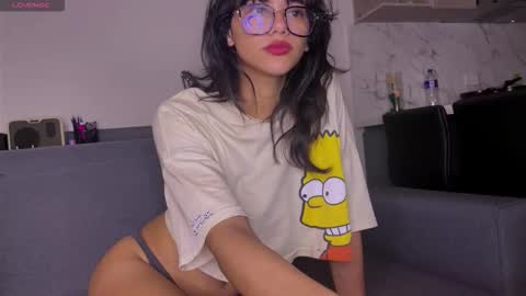 Allyson 3 online show from 10/22/25, 12:22