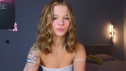 Jenny online show from 12/23/24, 11:49