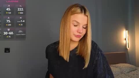 Jenny online show from 02/19/25, 05:05