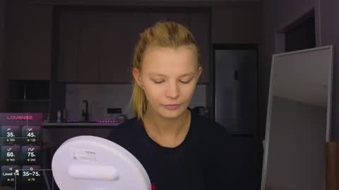 Jenny online show from 05/17/26, 01:58