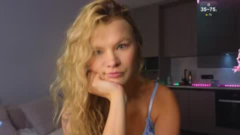 Jenny online show from 07/12/26, 11:01