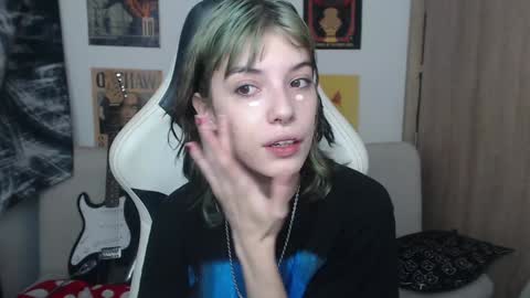 Cassie online show from 01/25/25, 10:28