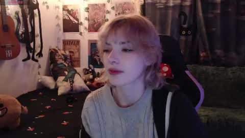 Snapshot of lovely_cass chatting on 06/11/26, 07:28 Cassie online show from 06/11/26, 07:28