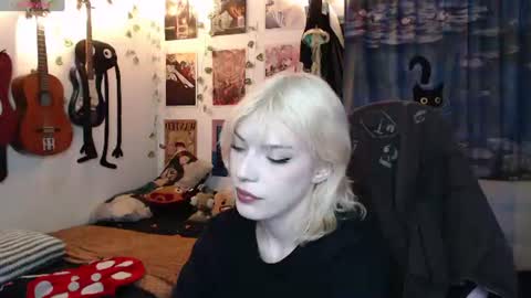 Snapshot of lovely_cass chatting on 08/02/26, 05:06 Cassie online show from 08/02/26, 05:06
