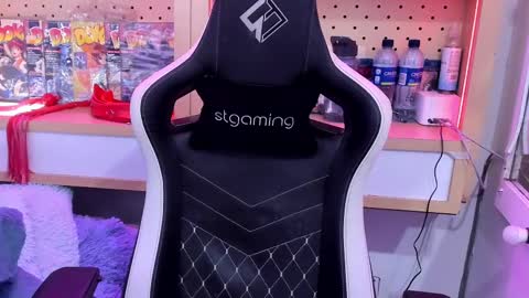 Chloe online show from 02/26/25, 02:14