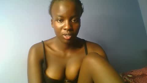 Snapshot of lovely_choco chatting on 02/17/26, 01:35 Choco online show from 02/17/26, 01:35