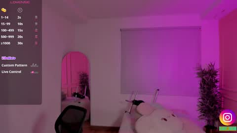 Emma online show from 04/23/26, 01:46