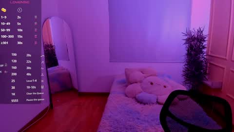Emma online show from 05/29/26, 01:09