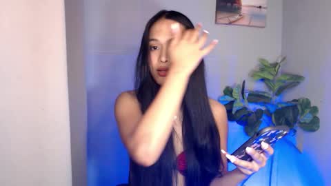 lovely_felicity online show from 09/17/25, 07:32