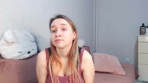 Lovely Hayley online show from 02/07/26, 08:56