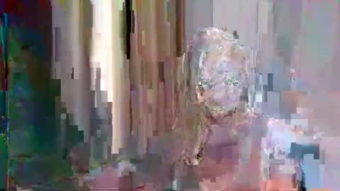 lovely_krizzy online show from 11/20/25, 10:59