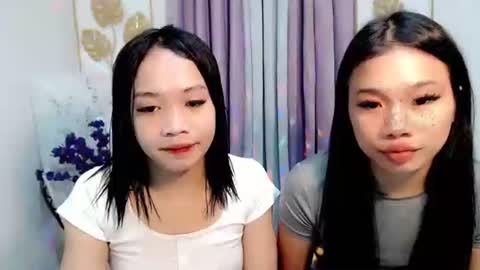 lovely_lianne online show from 10/19/25, 01:12