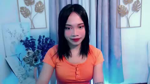 lovely_lianne online show from 11/16/25, 02:50