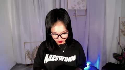 lovely_lianne online show from 02/02/26, 05:28