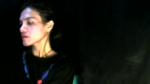 Snapshot of lovely_manificent4u chatting on 06/28/26, 02:39 Lest online show from 06/28/26, 02:39
